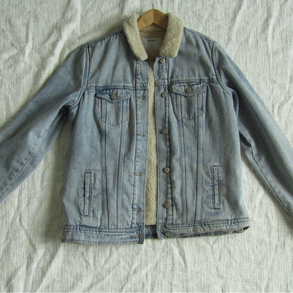 Old Navy denim jacket in the size Large Tall